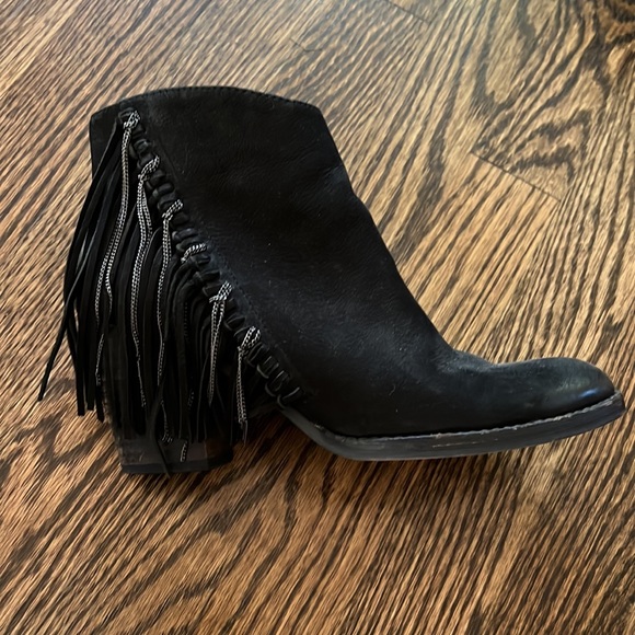 Dolce Vita Chain Fringe Bootie - Picture 4 of 9